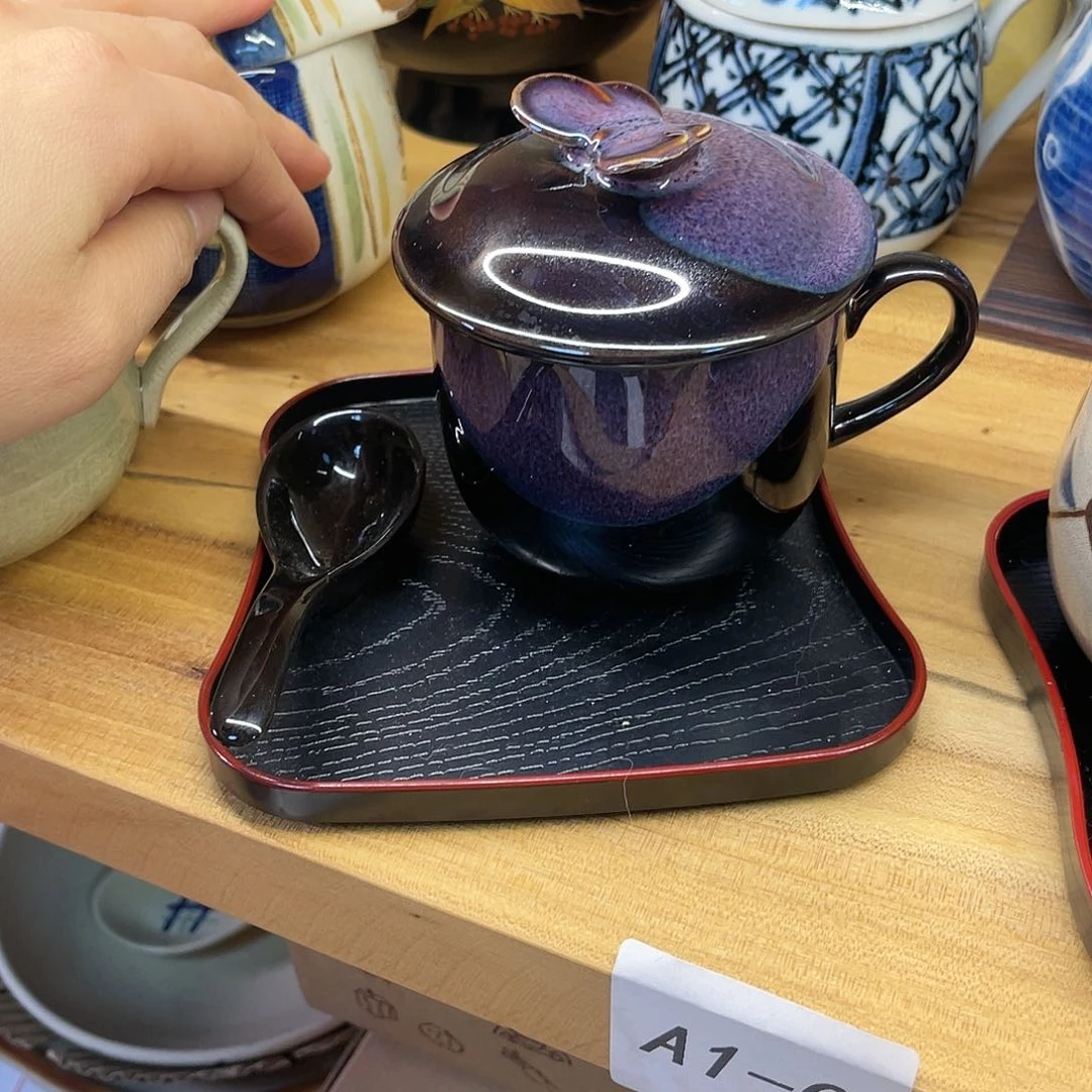 瓷片蝴蝶炖盅来咯来