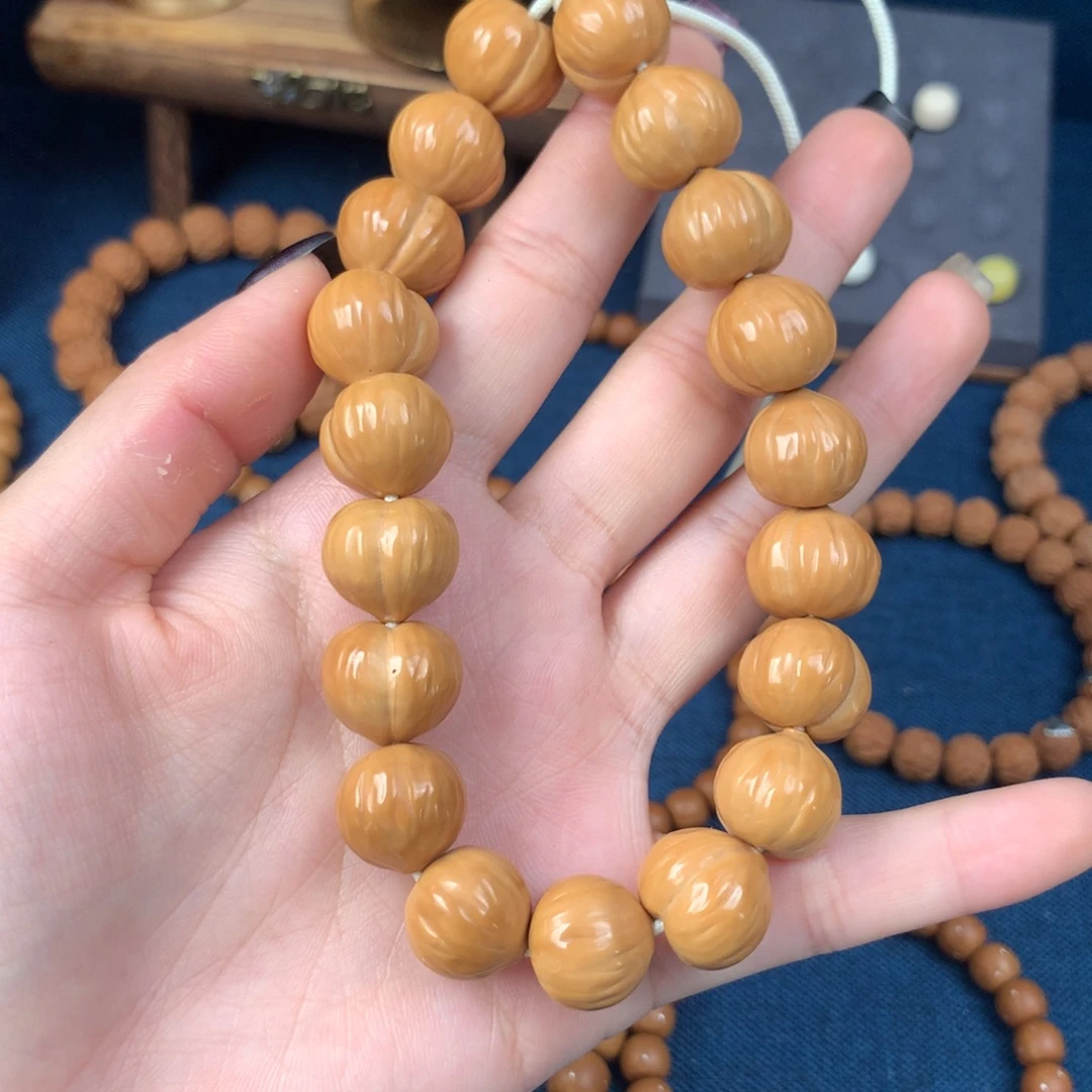 风***F光面屁桃15+手持手串