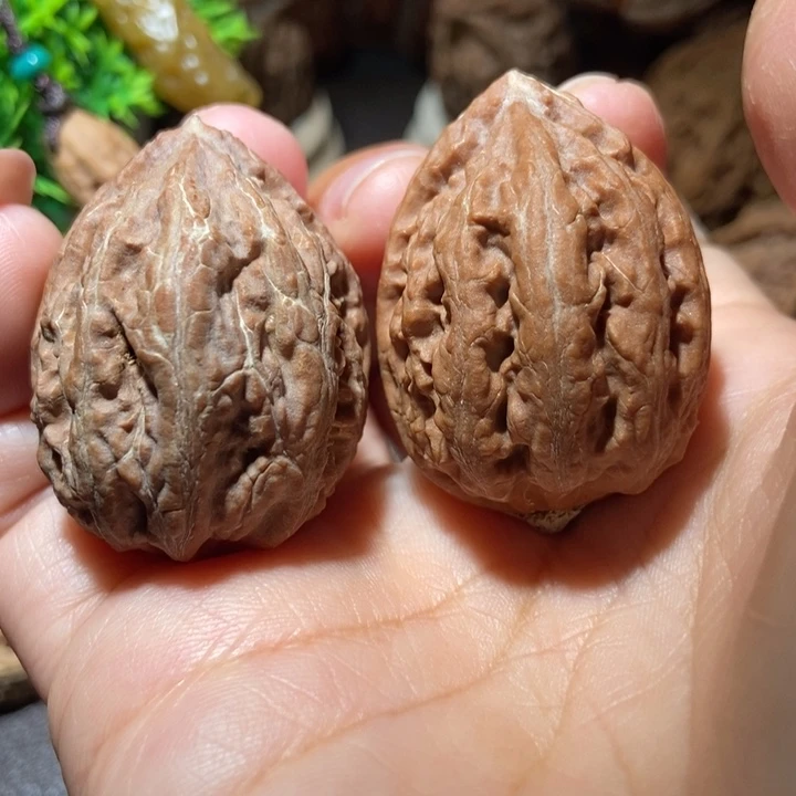 把件文玩核桃东北楸子小雪4