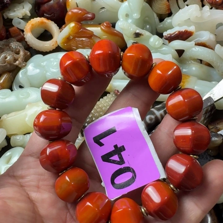 玛瑙/玉髓颈饰合金