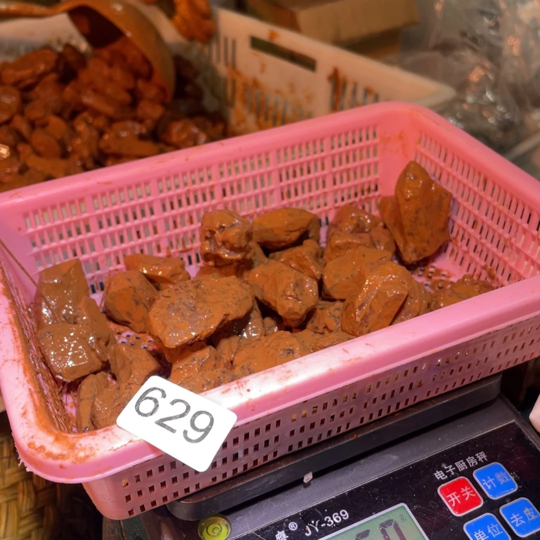 珠宝半成品水晶未镶嵌