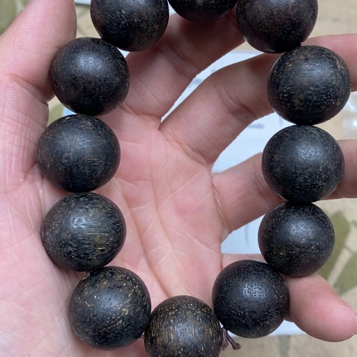 沉香沉香香囊 虫漏