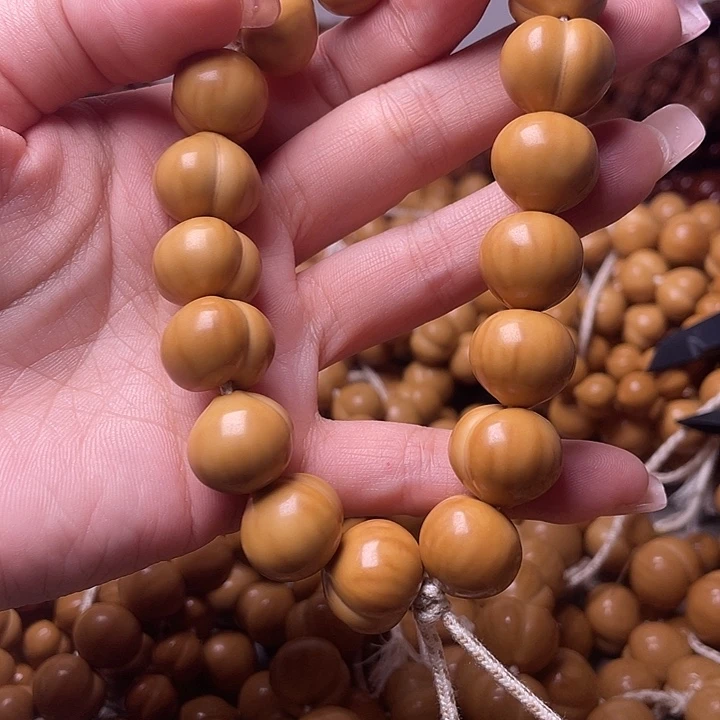 猴头核桃手串16尺寸镜面柯基屁桃手持全品无暇