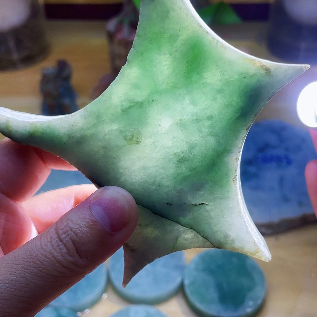 翡翠未镶嵌颈饰毛料25