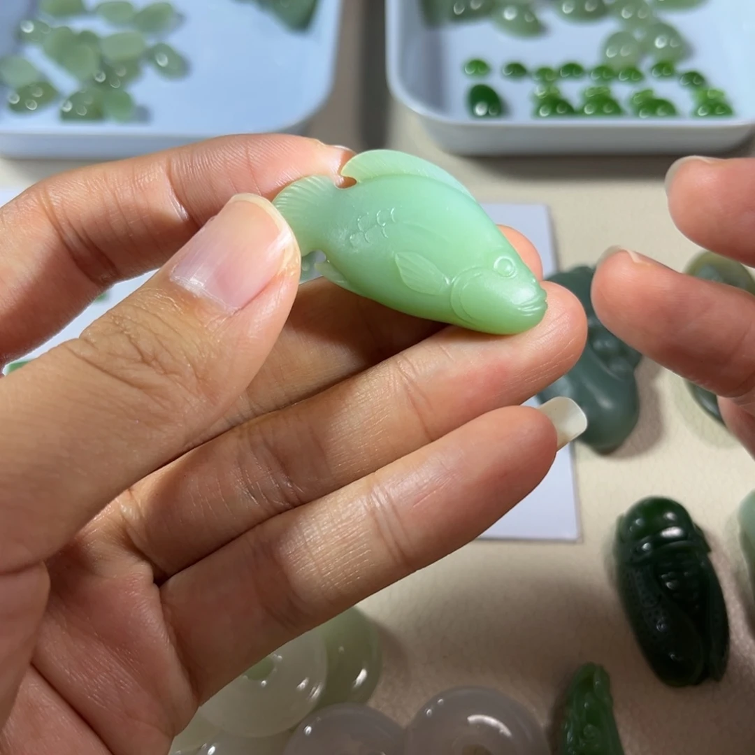 和田玉（碧玉）未镶嵌颈饰