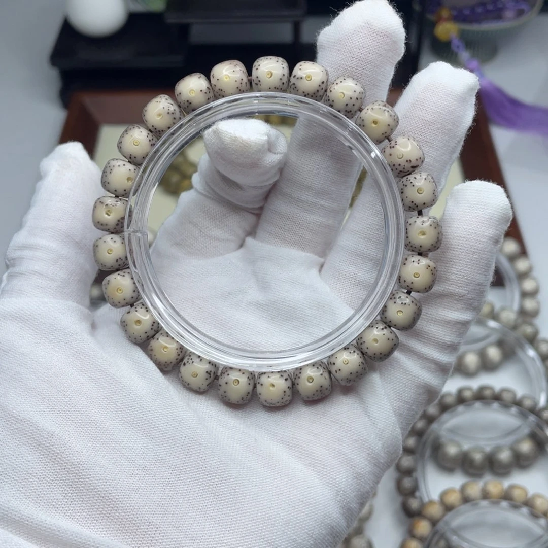 星月菩提手串9×8骨瓷白半壁留白B05