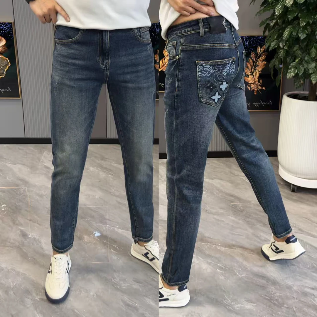 裤子男广州新款牛仔裤男修身显瘦小直筒裤男时尚裤兜刺绣男士长裤