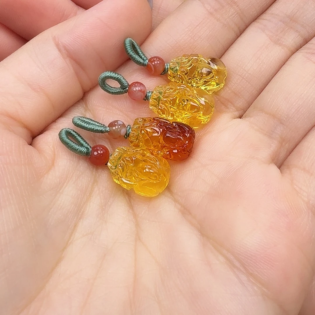 琥珀未镶嵌珠宝奇石配饰