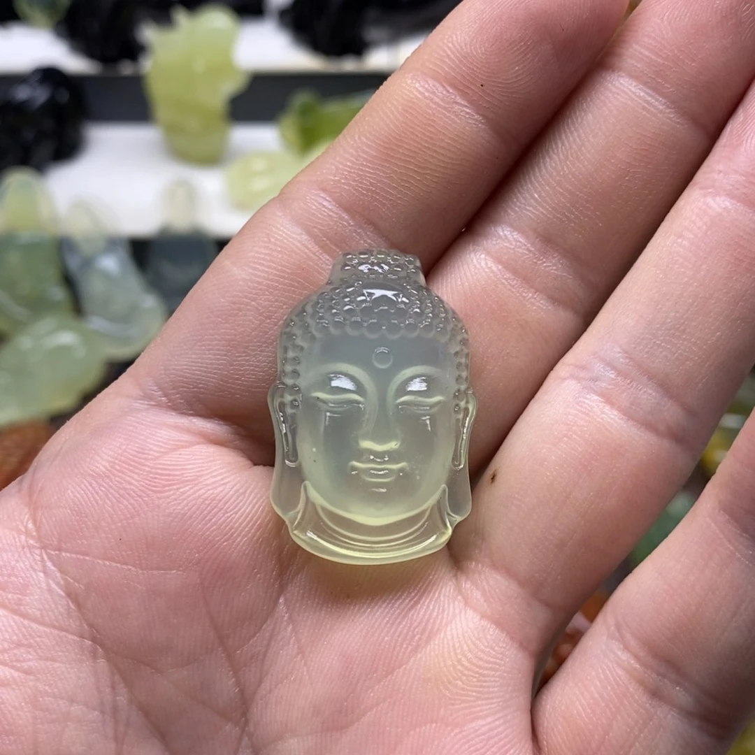 岫玉佛头吊坠未镶嵌