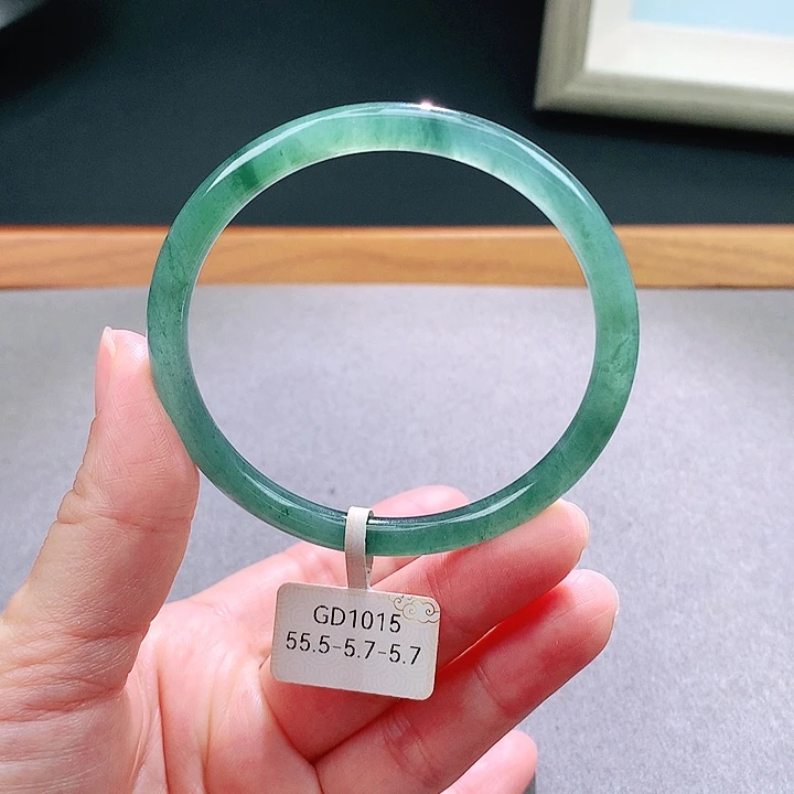 未镶嵌手镯翡翠天然翡翠手镯a货