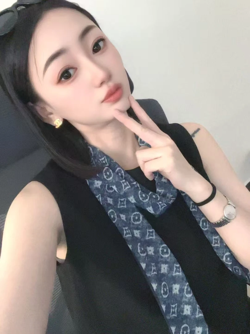 p13 【克莱因蓝】 乔其纱17*130左右精致小飘带