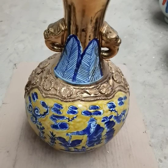 瓷片玩玩具枪毙吧热热的