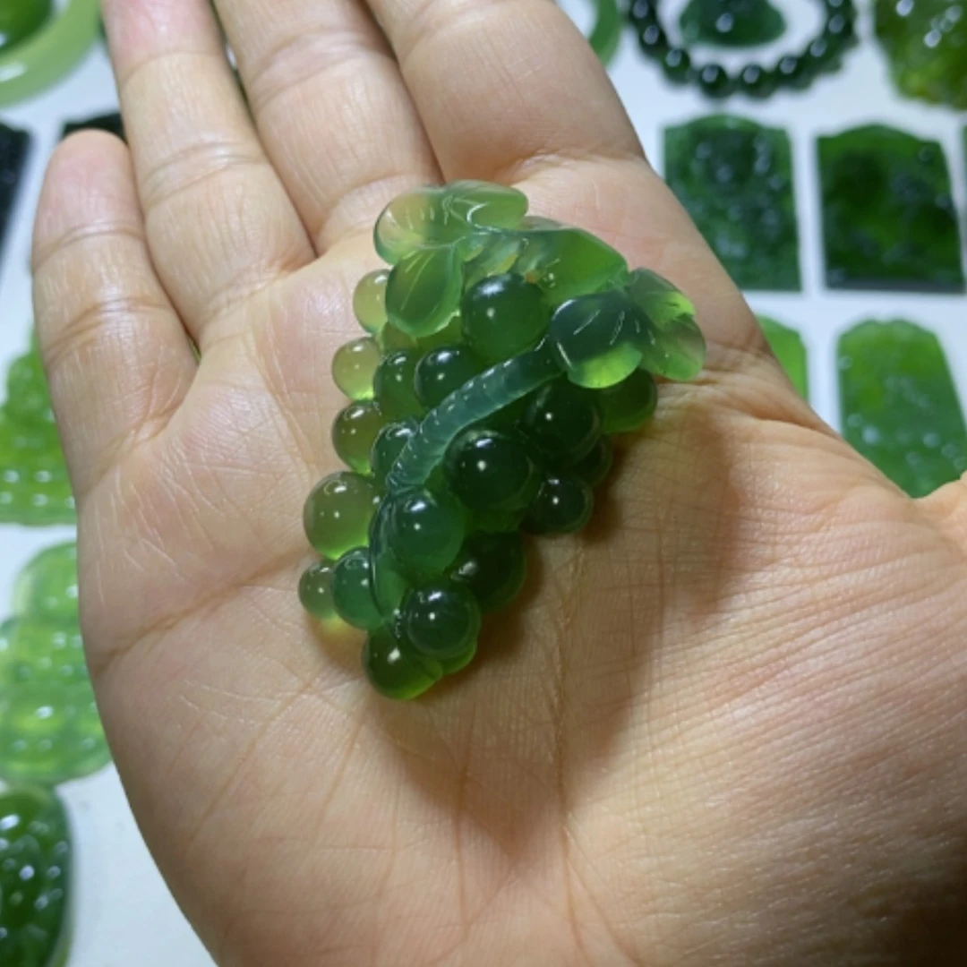 【闪购商品】未镶嵌蛇纹石玉颈饰德*