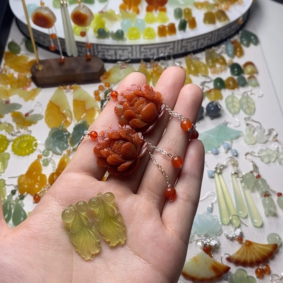 傻***晴蛇纹石玉合金耳饰/颈饰