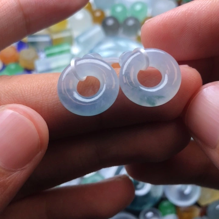 未镶嵌定制翡翠挂件