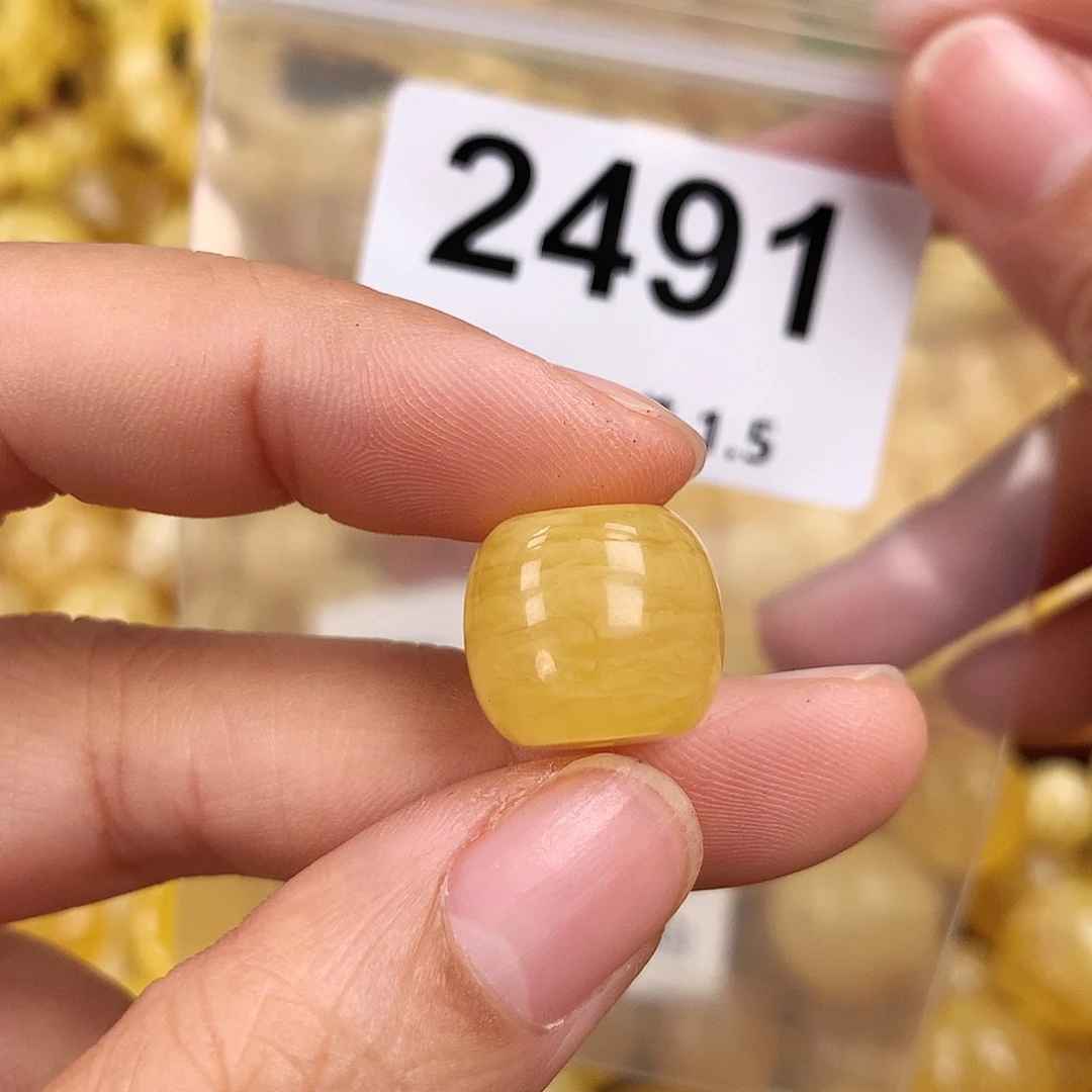 未镶嵌琥珀珠宝奇石14.8