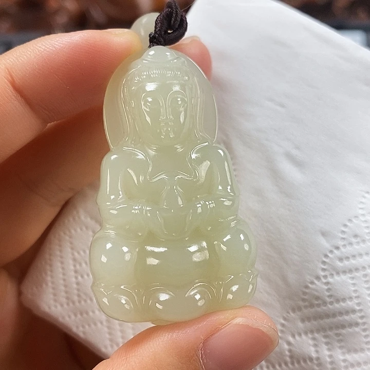 颈饰未镶嵌和田玉