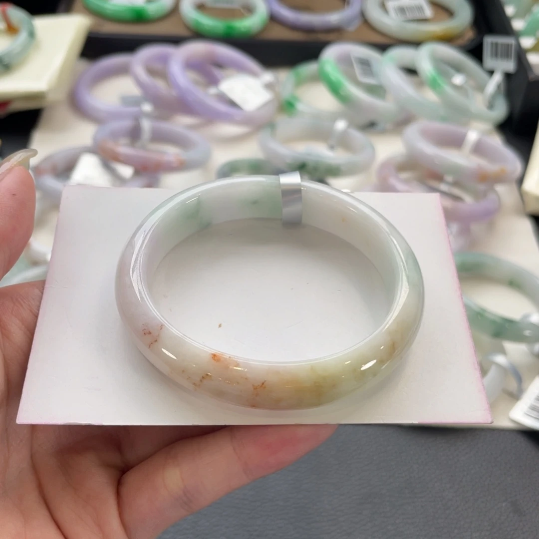 翡翠未镶嵌手镯57贵妃纹裂
