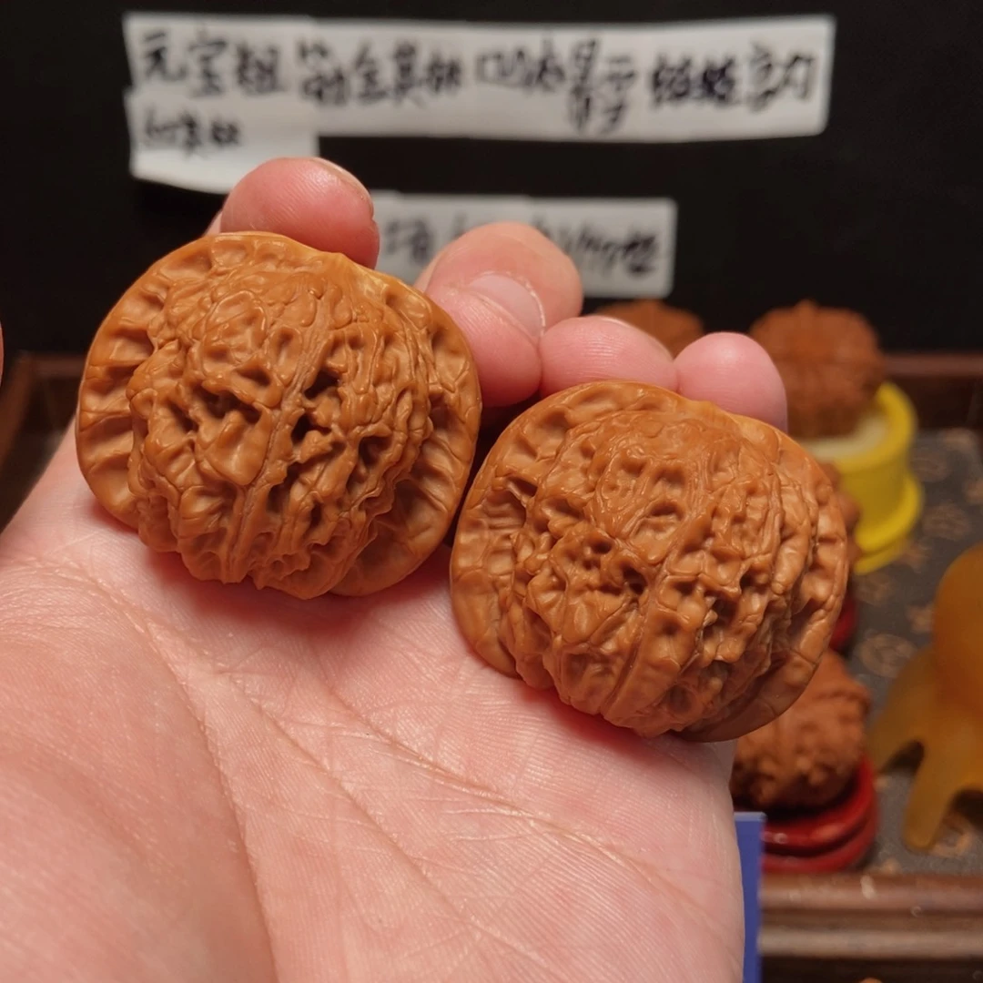 吊坠文玩核桃血麒麟41尺33