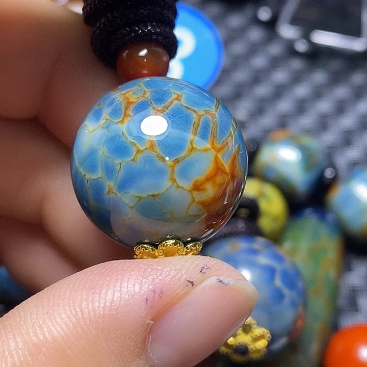 公***牛玛瑙/玉髓未镶嵌颈饰