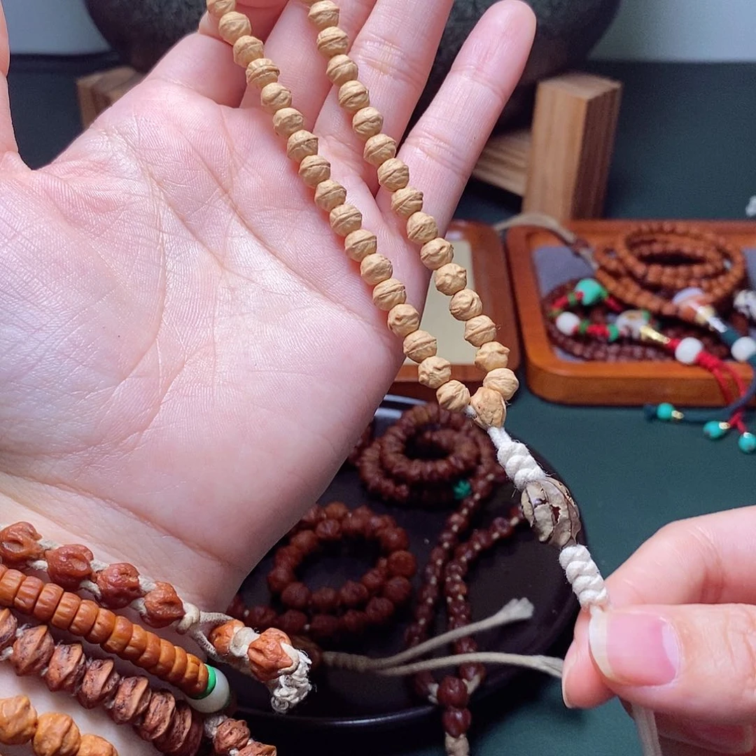 柏香籽/百香籽吊坠129.9