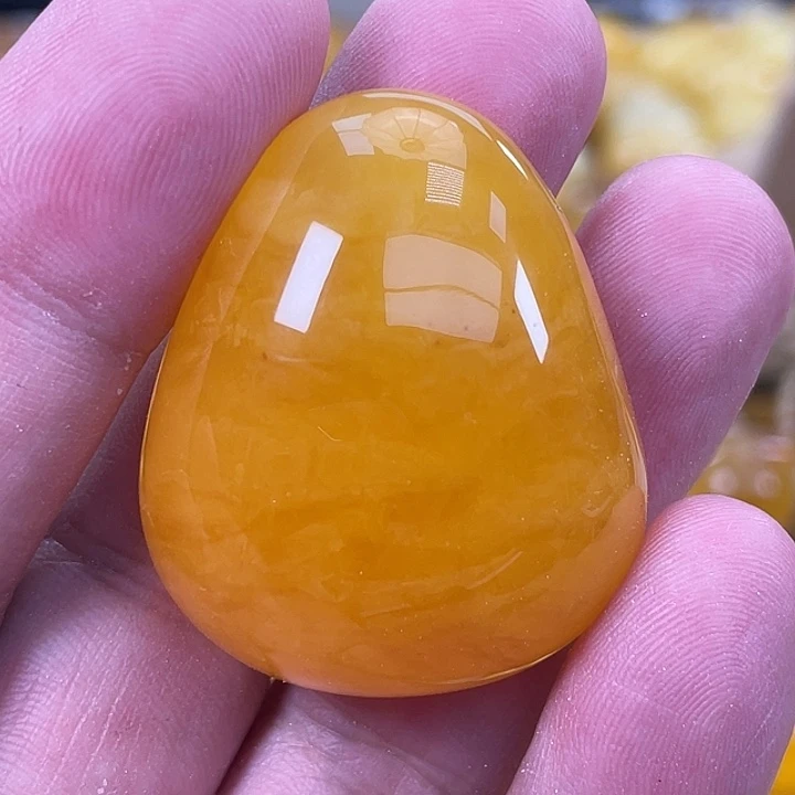 琥珀未镶嵌珠宝奇石琥珀