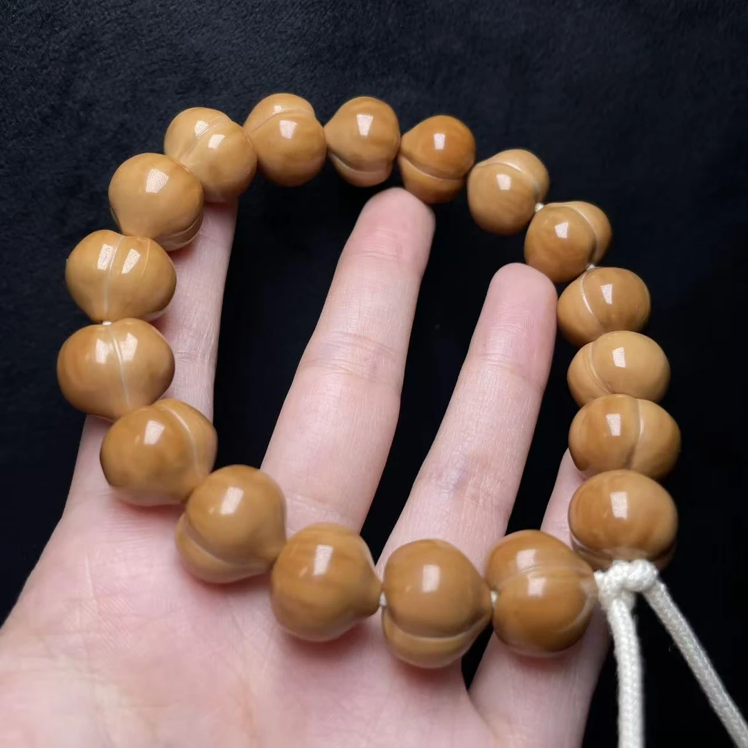 【雪碧专属】L0405 猴头亮面桃桃心手串15mm左右