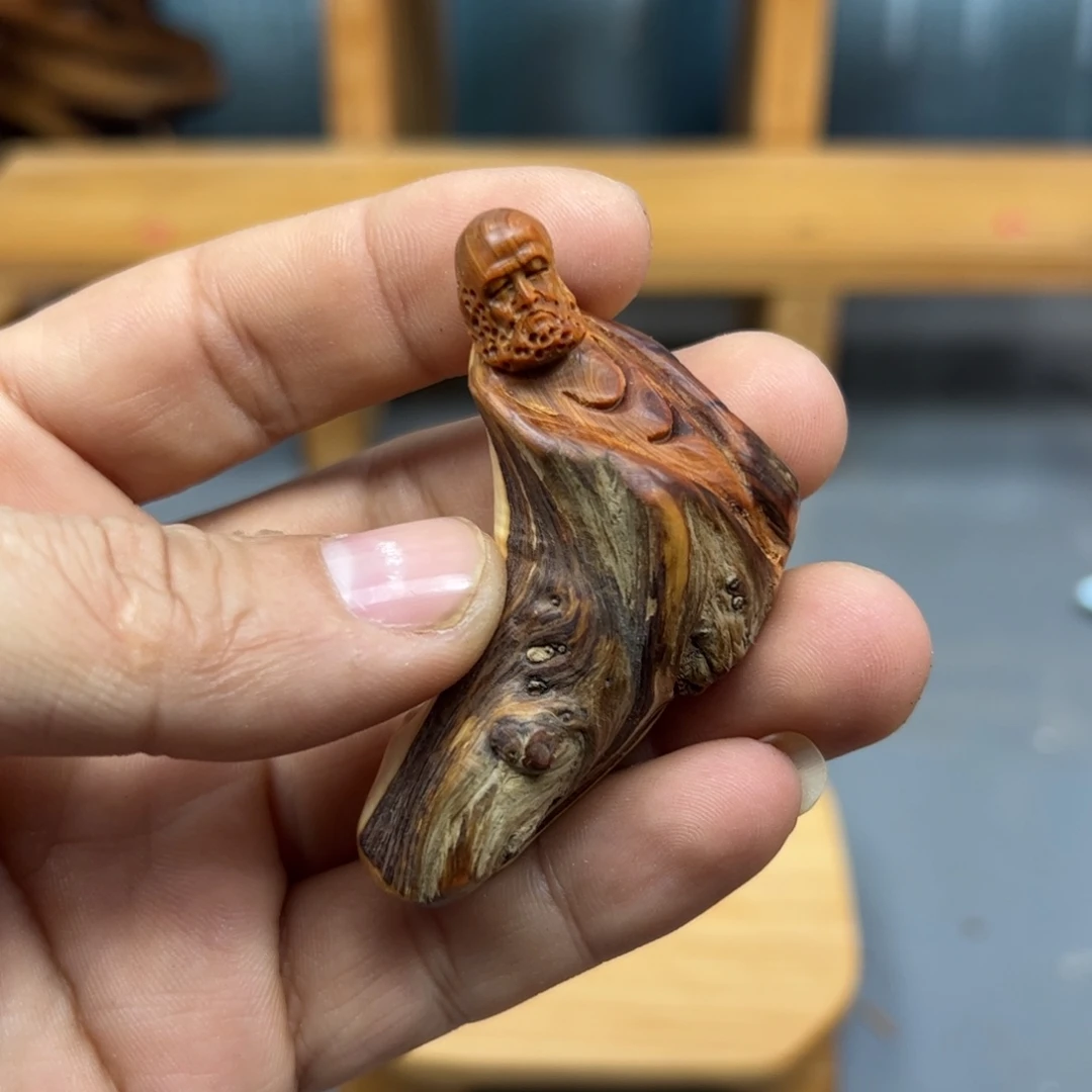 青***子木崖柏木摆件手把件