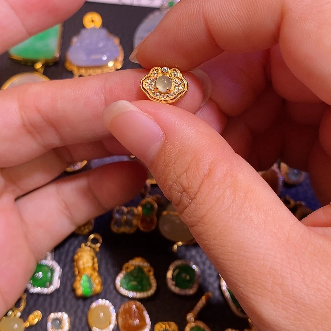 翡翠银S925镶嵌颈饰