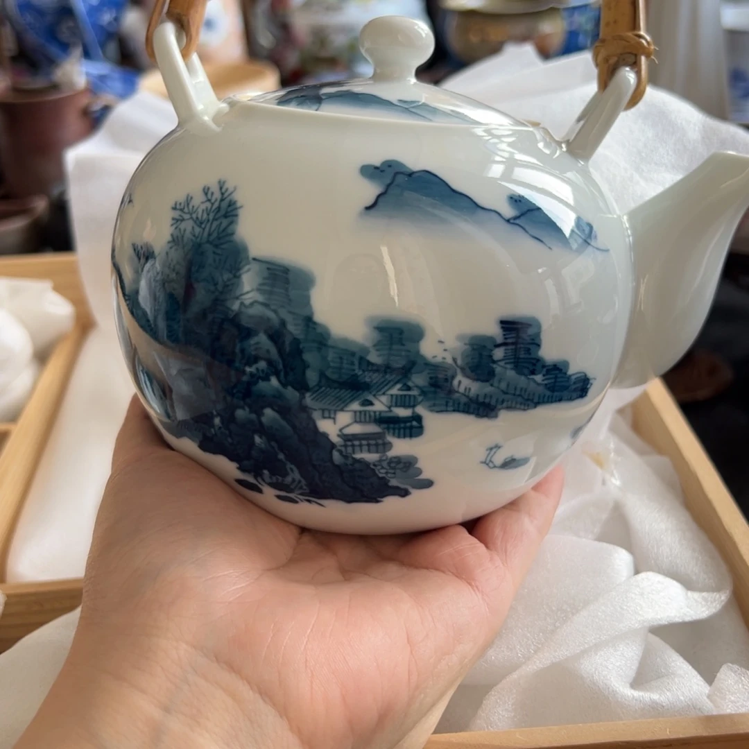 陶瓷艺术的发展与