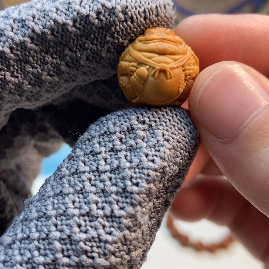 猴头核桃把件精修酒吞文泰