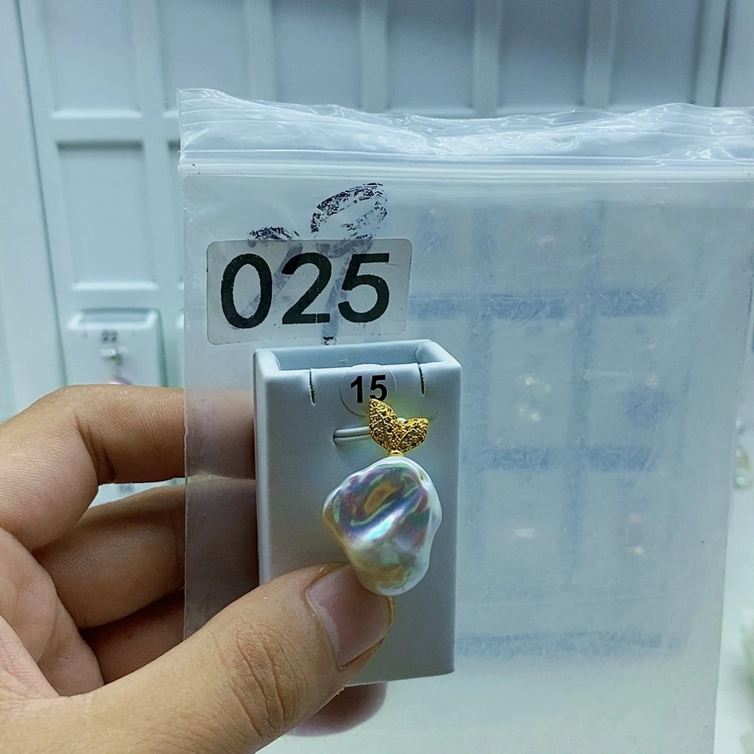 颈饰合金淡水珍珠