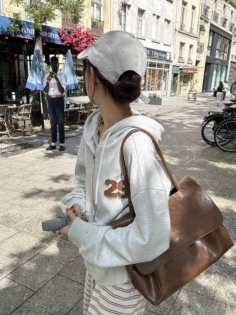 Peach自制 ’美式雅痞 ‘美式复古松弛感宽松字母刺绣卫衣外套10386