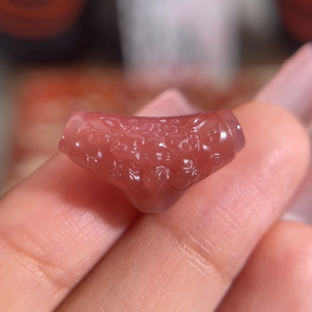 南红玛瑙未镶嵌大鹏鸟三通20.7x11.3mm