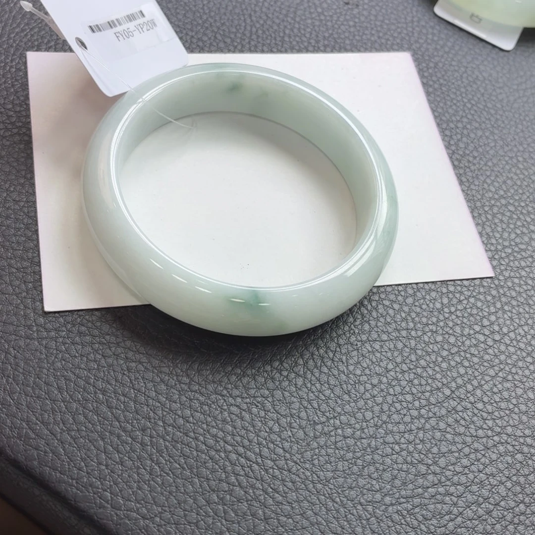 未镶嵌手镯翡翠缅甸a货翡翠手镯