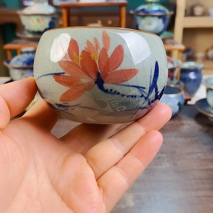 瓷片手工制作工艺精湛等