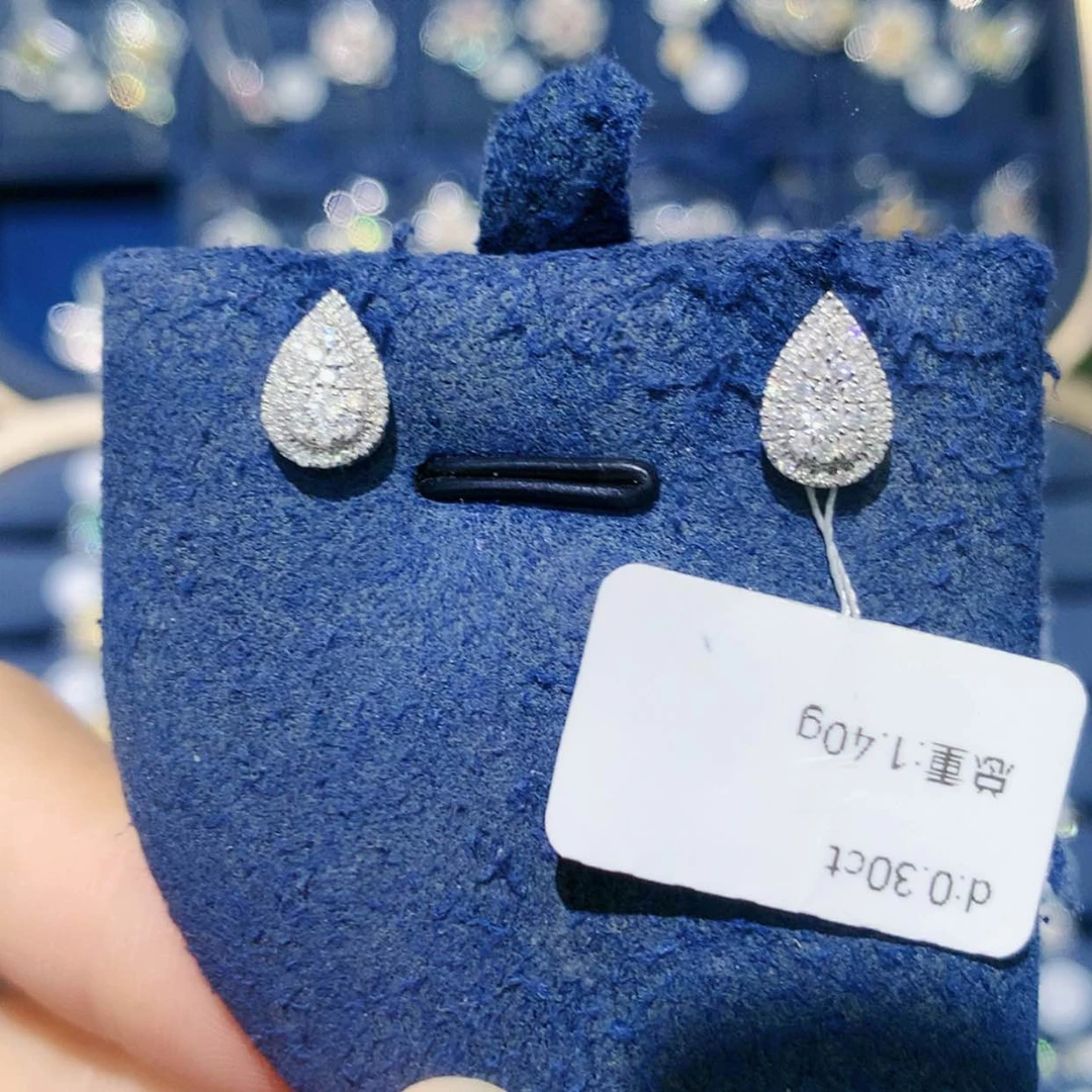 【闪购商品】铂Pt850镶嵌耳饰钻石满钻水滴耳钉