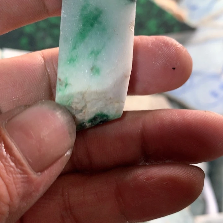 裸石翡翠天然翡翠