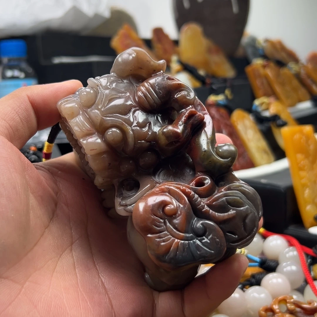 石英质玉（黄龙玉）未镶嵌多选发其一