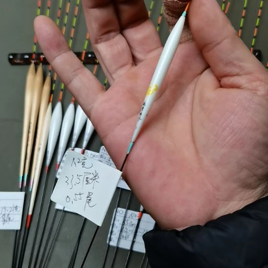 莫***叔复合材质傲骨N18一号一支