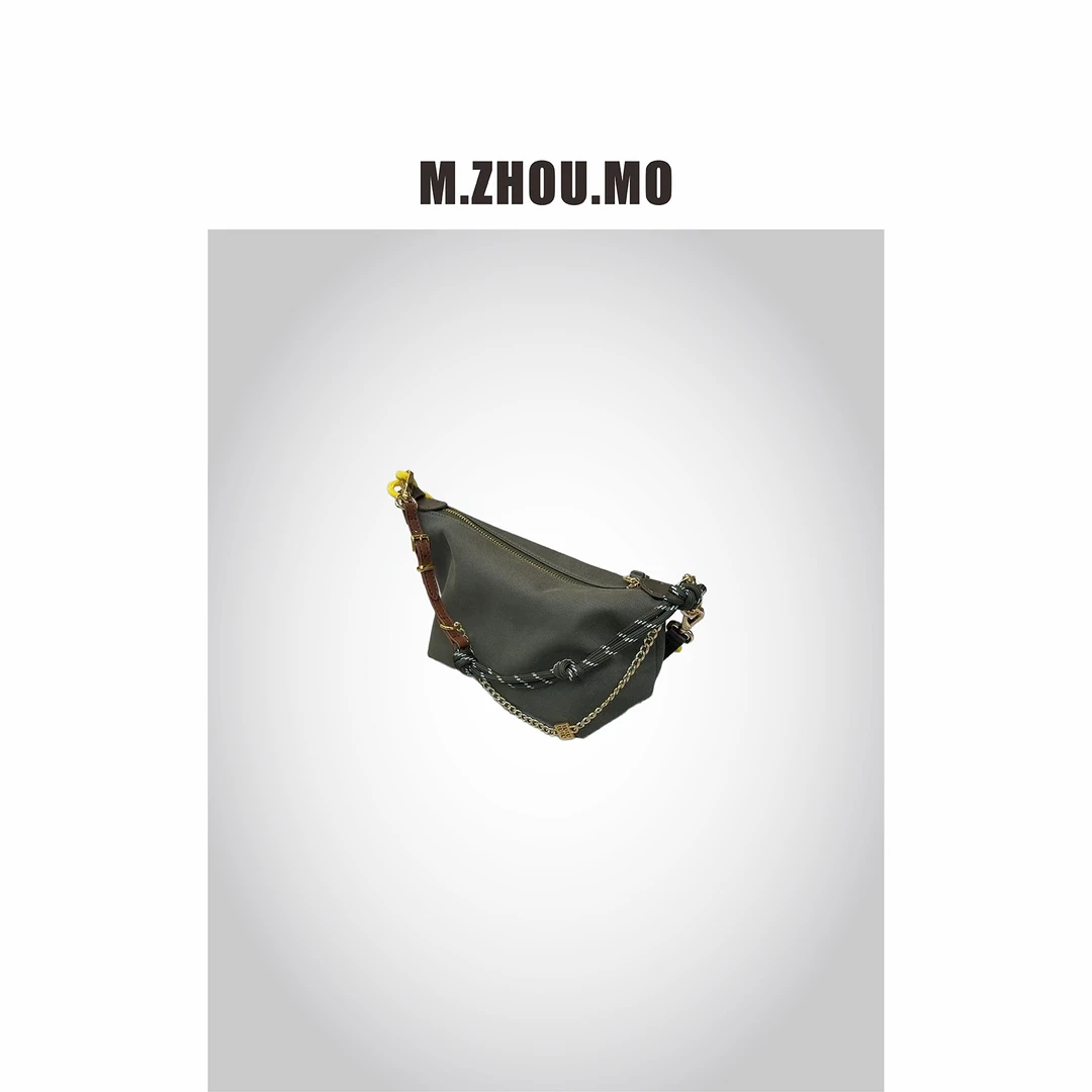 M.ZHOU.MO miu家新款斜纹帆布饭盒包 单肩斜跨包 腋下手拎包