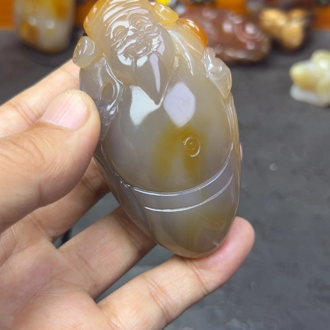 深***家玛瑙/玉髓未镶嵌天然玉石手把件吊坠