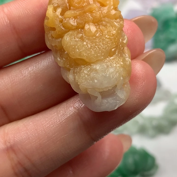定制翡翠未镶嵌翡翠