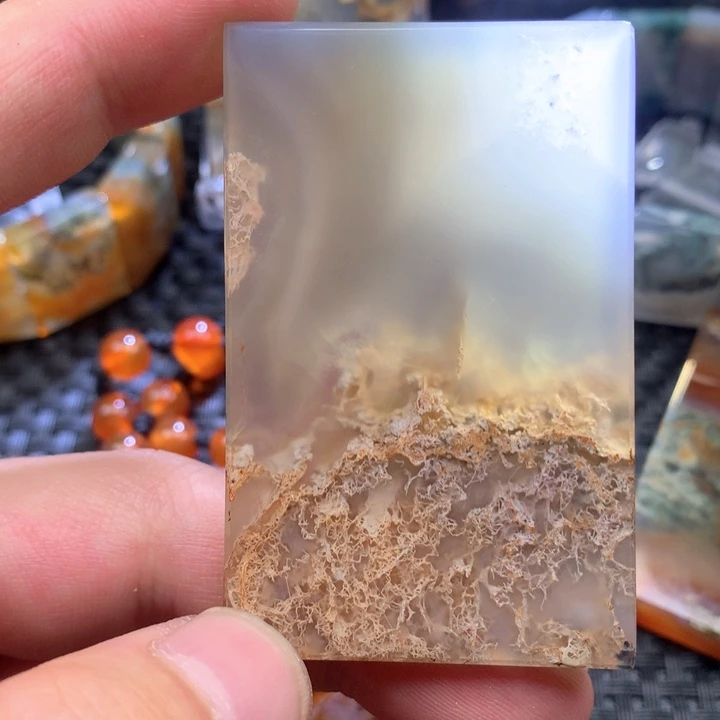 玛瑙/玉髓颈饰未镶嵌不**俗