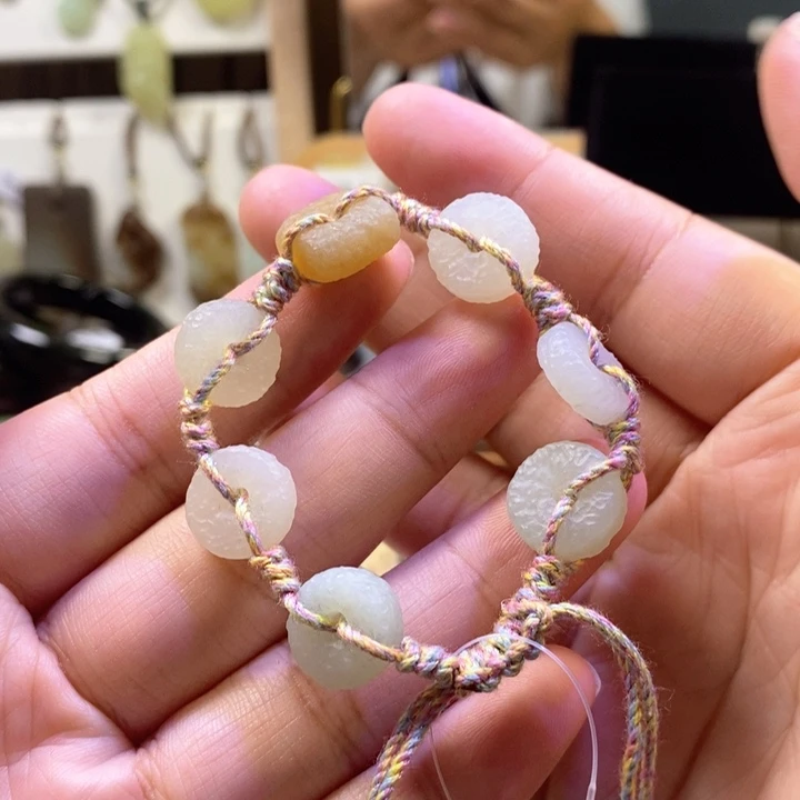 未镶嵌手链和田玉5