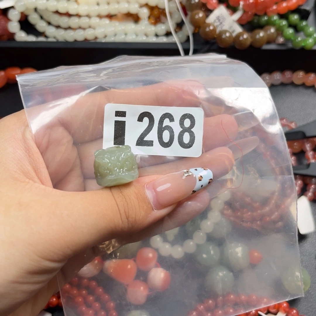 和田玉未镶嵌珠宝奇石茶*