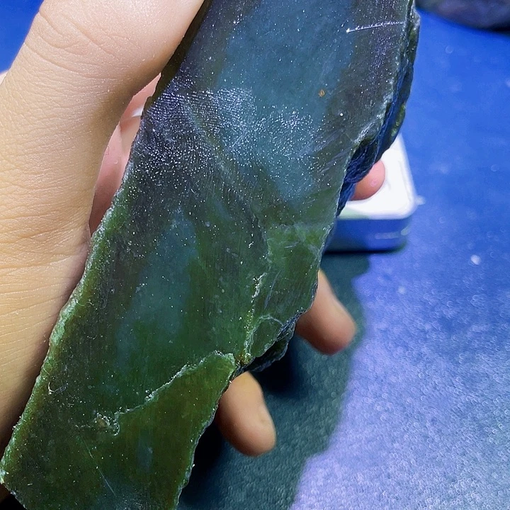 未镶嵌和田玉（糖玉）珠宝半成品