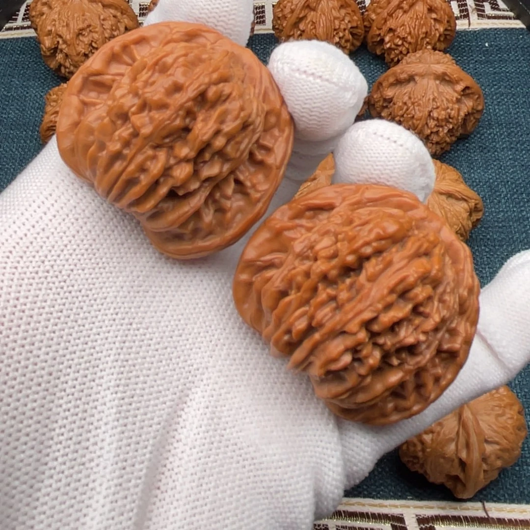 把件文玩核桃43全品红皮山地楼