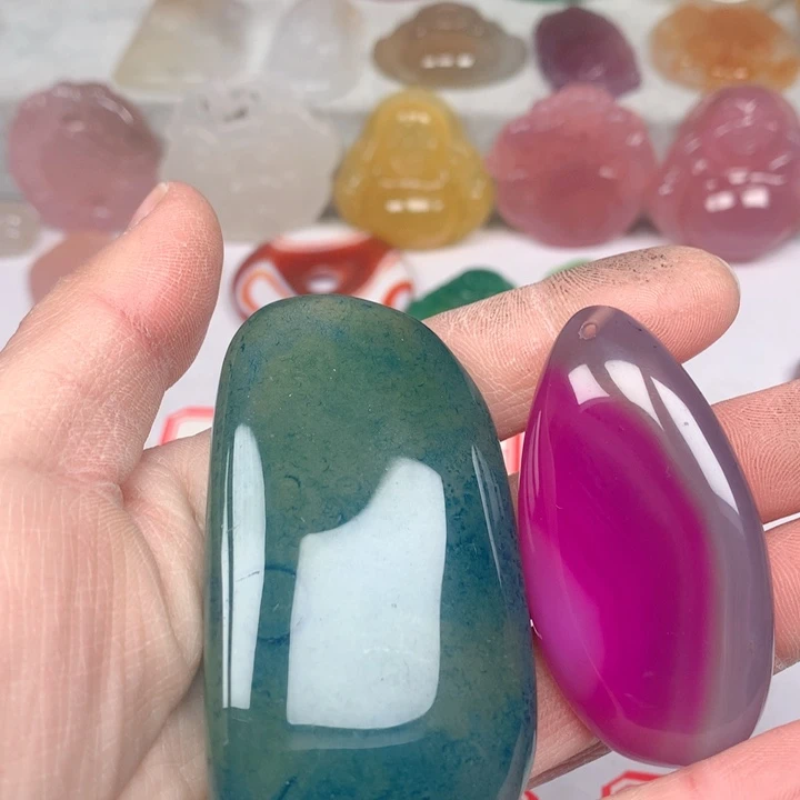 玛瑙/玉髓颈饰未镶嵌好***歌