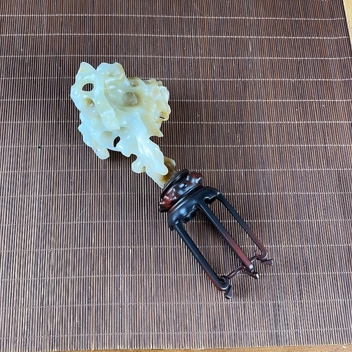 用***3和田玉未镶嵌挂件